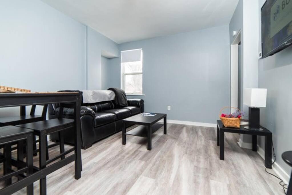 1St Floor - Free Parking - Washer & Dryer - Agh Pittsburgh Exterior foto
