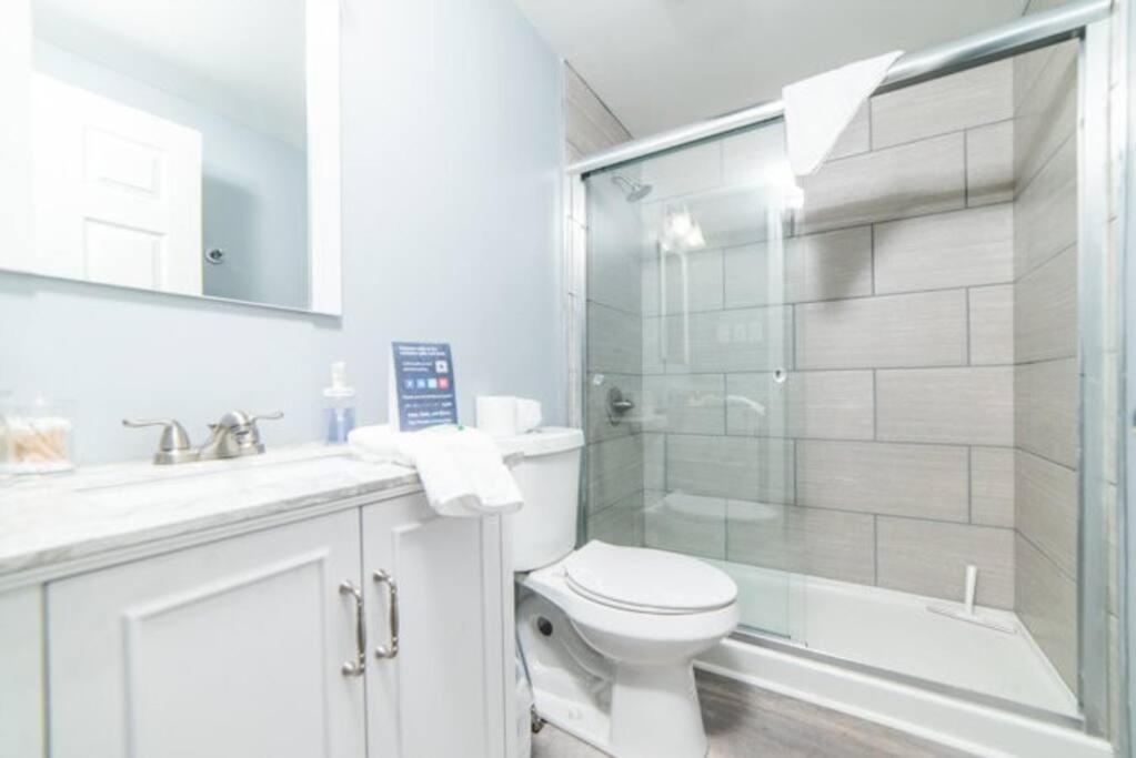 1St Floor - Free Parking - Washer & Dryer - Agh Pittsburgh Exterior foto