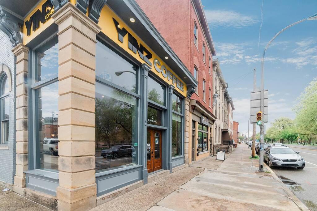 1St Floor - Free Parking - Washer & Dryer - Agh Pittsburgh Exterior foto